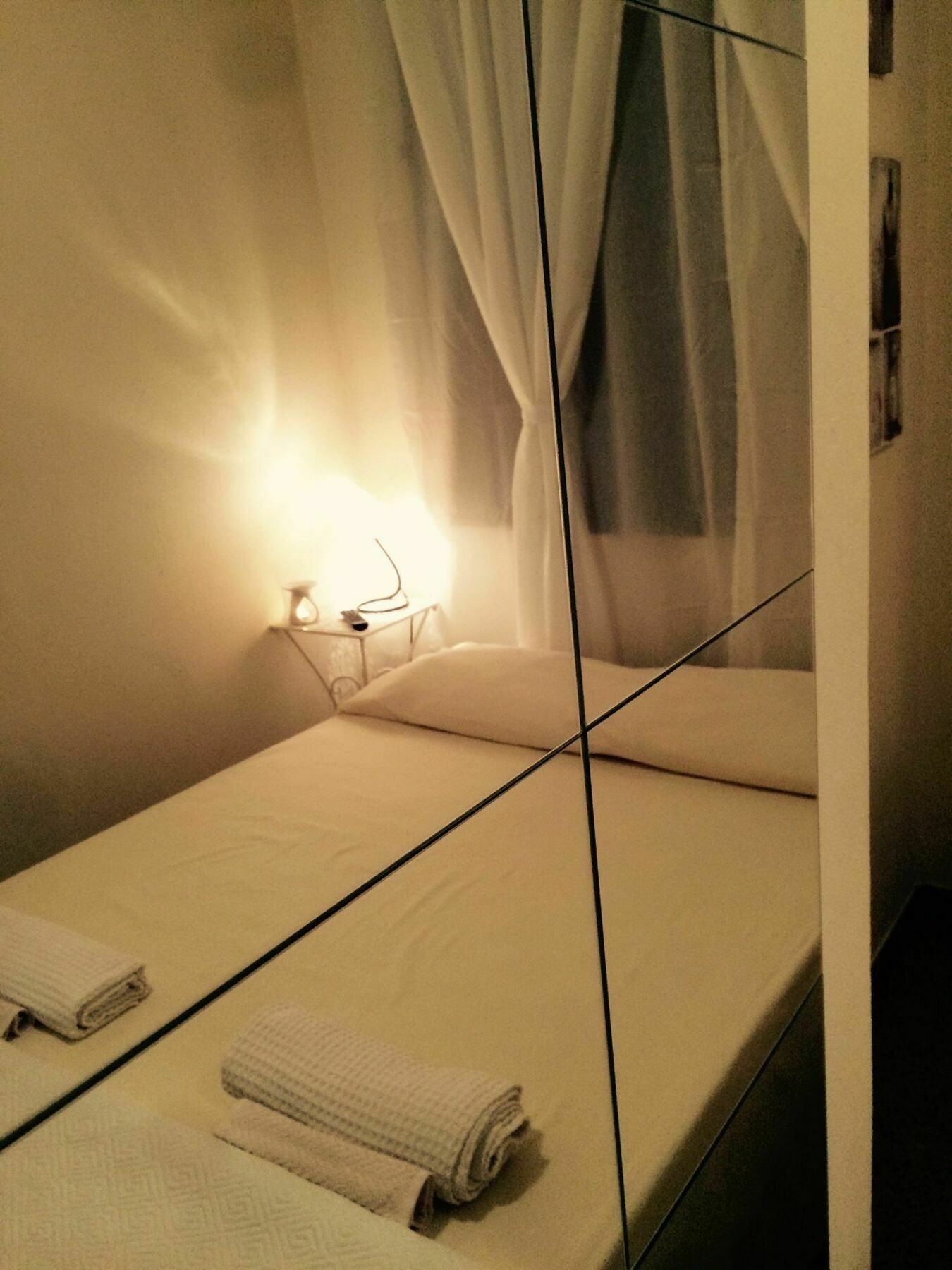 B&B Happiness - City Center Верона Экстерьер фото