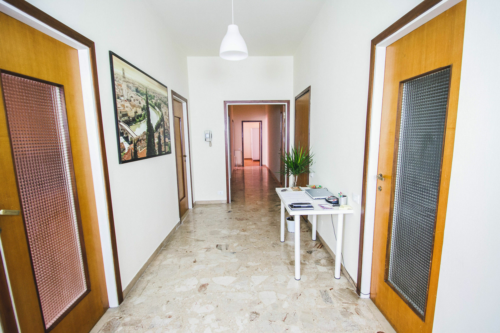 B&B Happiness - City Center Верона Экстерьер фото
